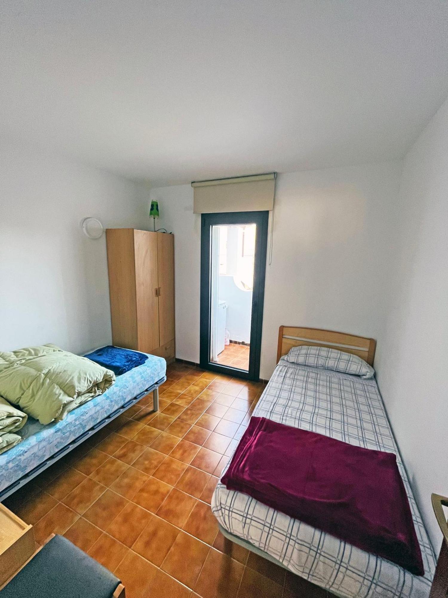 Apartamento En La Escala Con Piscina Y Parking L'Escala Exterior photo