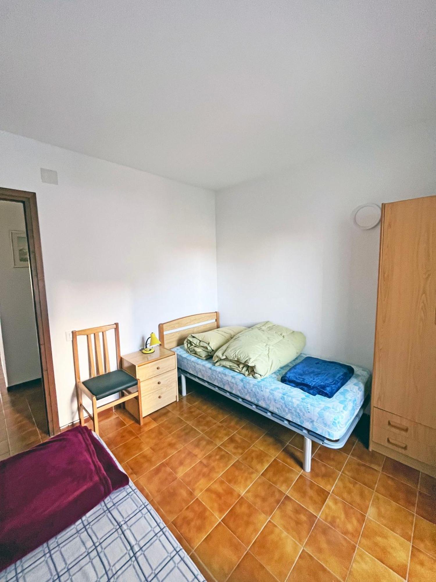 Apartamento En La Escala Con Piscina Y Parking L'Escala Exterior photo