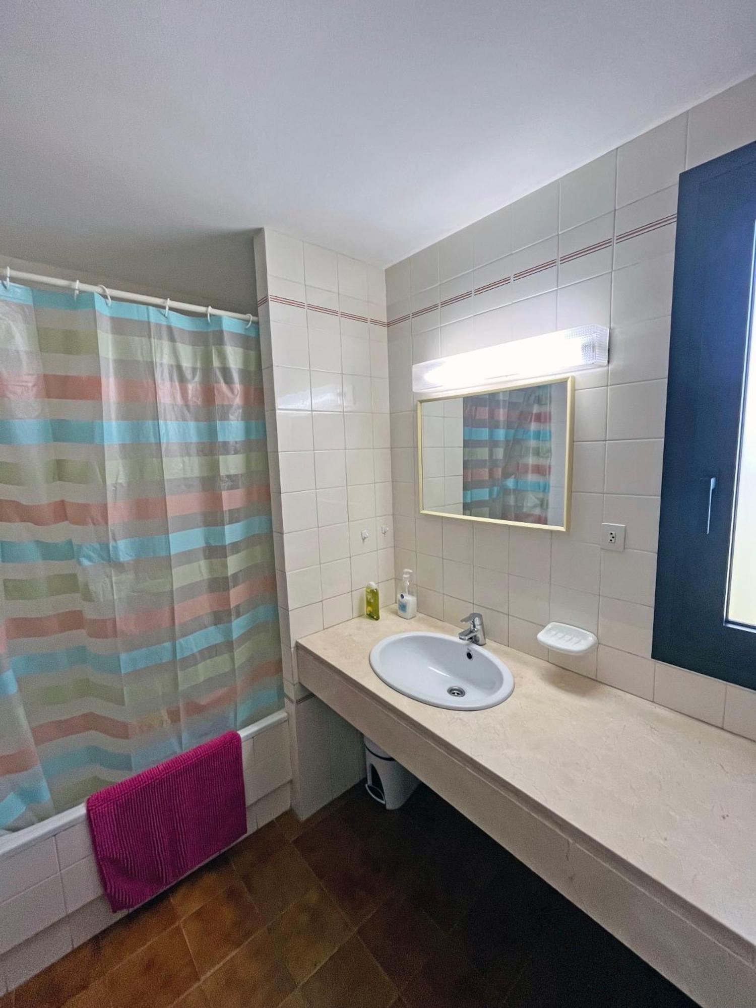 Apartamento En La Escala Con Piscina Y Parking L'Escala Exterior photo