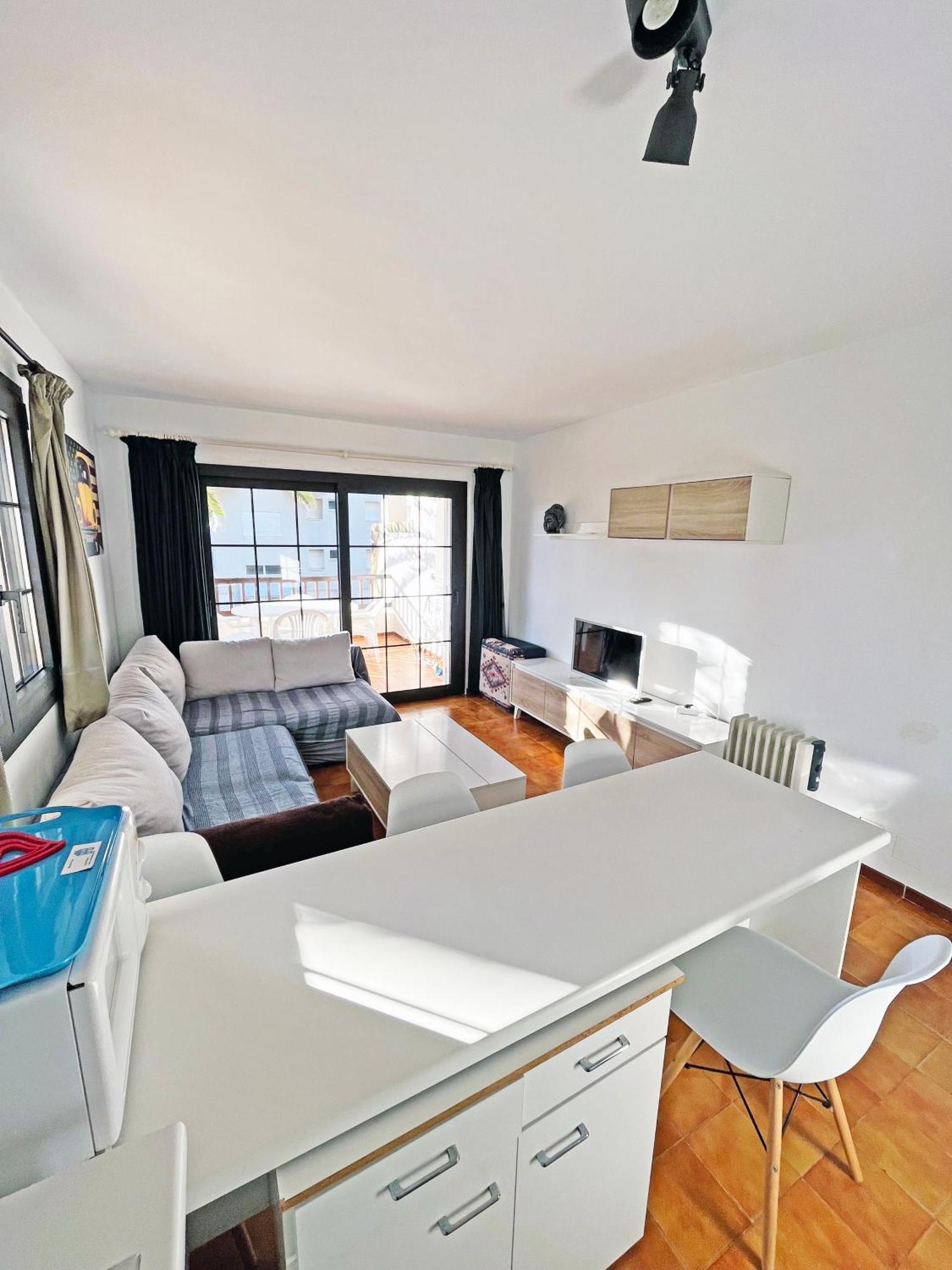 Apartamento En La Escala Con Piscina Y Parking L'Escala Exterior photo